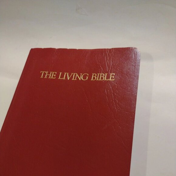 The Living Bible Red Letter Edition Tyndale 1979 Small Print.Any questions feel - Picture 2 of 12